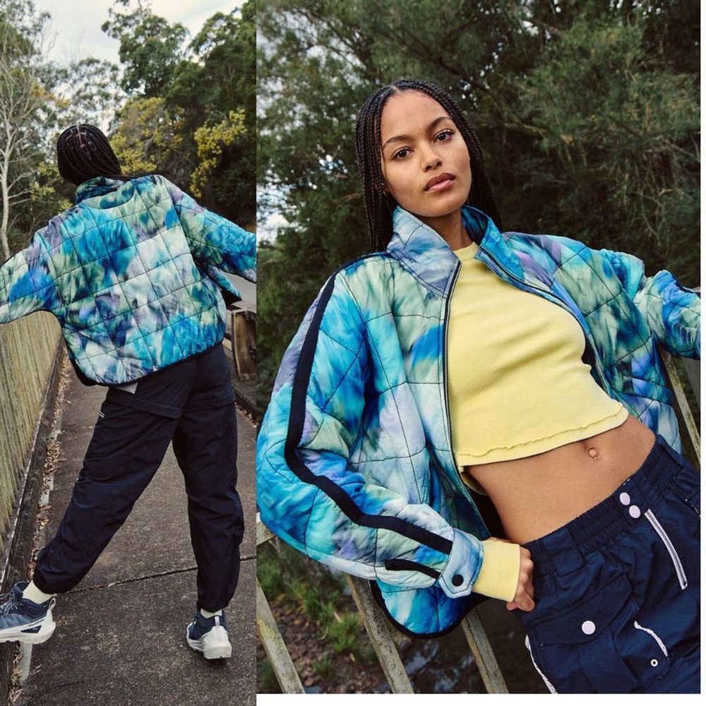 Free People FP Movement Pippa Printed Packable Jacket Blue Blurry Flower M NWT